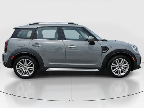 2022 MINI Countryman Cooper