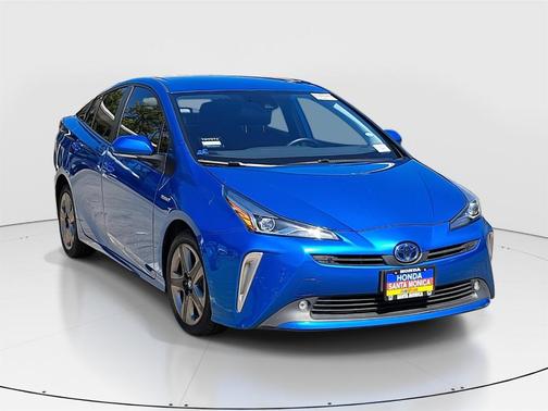 2022 Toyota Prius XLE