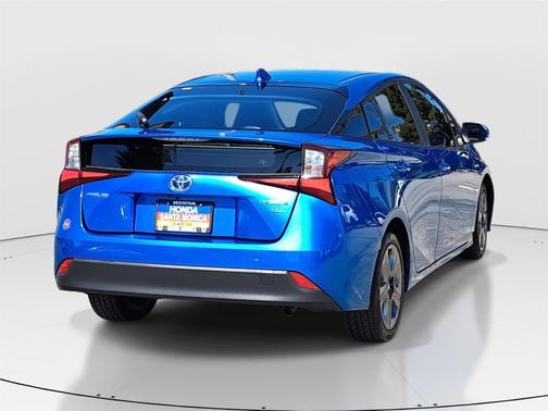 2022 Toyota Prius XLE