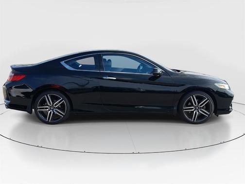 2017 Honda Accord Touring