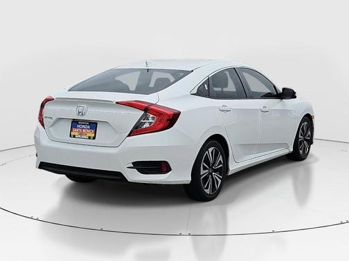 White 2018 Honda Civic EX-T