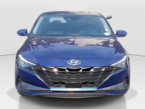 2022 Hyundai ELANTRA Limited