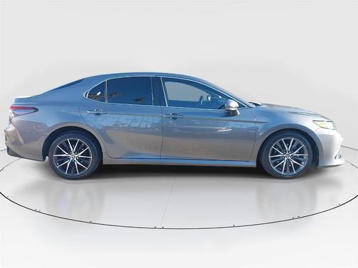 2023 Toyota Camry XLE V6