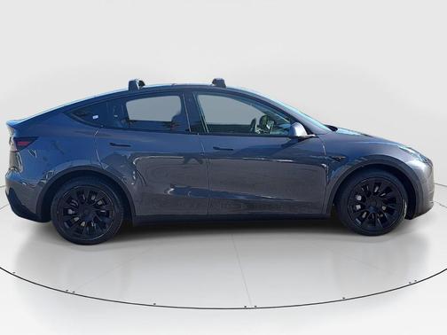 Gray 2021 Tesla Model Y Long Range