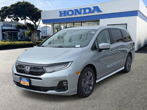 Solar Silver Metallic 2026 Honda Odyssey Touring