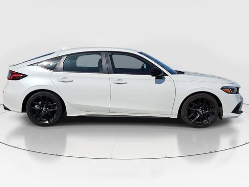 Platinum White 2024 Honda Civic Sport