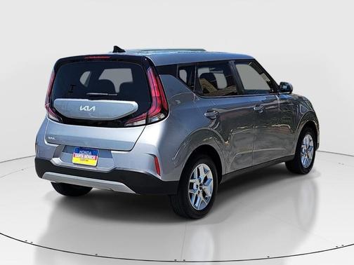 Steel Gray 2024 Kia Soul LX