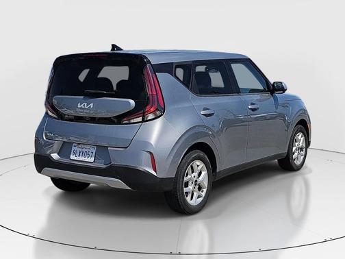 Steel Gray 2024 Kia Soul LX