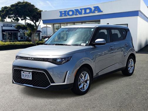 Steel Gray 2024 Kia Soul LX
