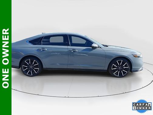 2023 Honda Accord Hybrid Touring