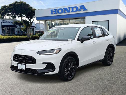 Platinum White Pearl 2024 Honda HR-V Sport