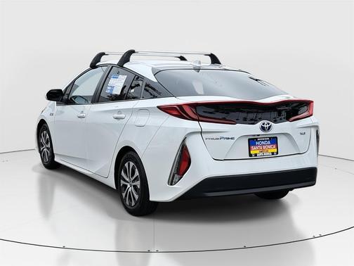 2021 Toyota Prius Prime XLE