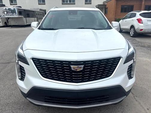2021 Cadillac XT4 Premium Luxury