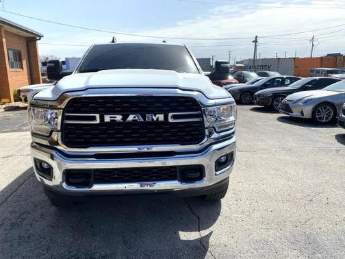 2023 RAM 2500 Big Horn Crew Cab 4x4 6'4' Box