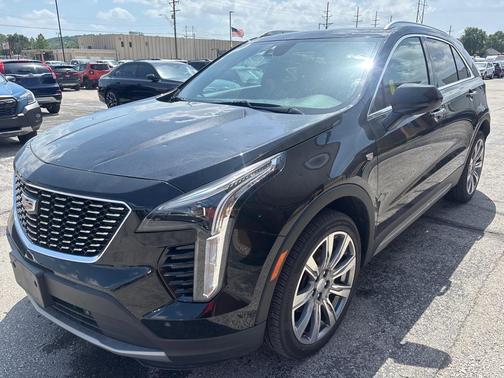 2019 Cadillac XT4 Premium Luxury