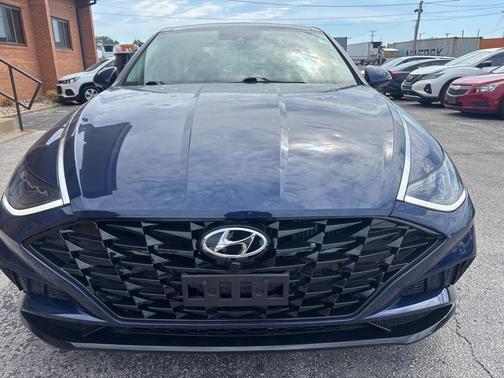 2021 Hyundai SONATA Limited