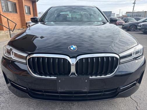 2023 BMW 530 i