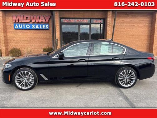 2023 BMW 530 i