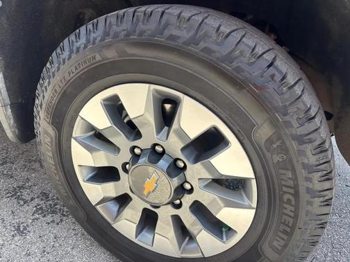 Not Specified 2022 Chevrolet Silverado 2500 Custom