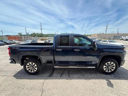 Not Specified 2022 Chevrolet Silverado 2500 Custom