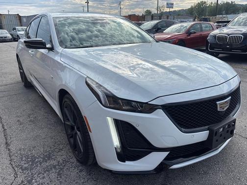 2023 Cadillac CT5 Sport