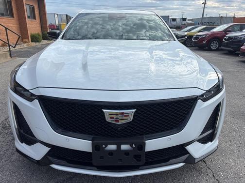 2023 Cadillac CT5 Sport