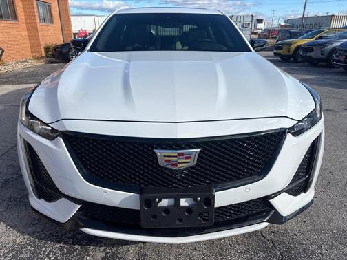 2023 Cadillac CT5 Sport