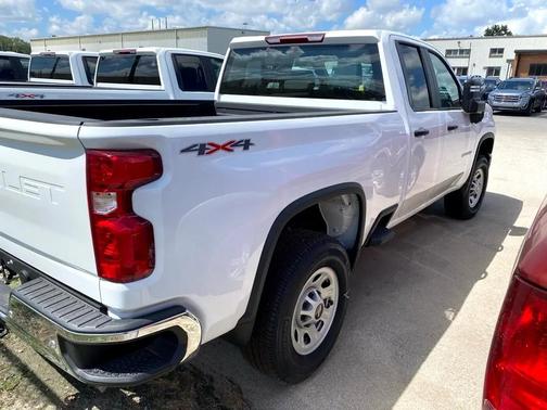 2024 Chevrolet Silverado 2500 WT