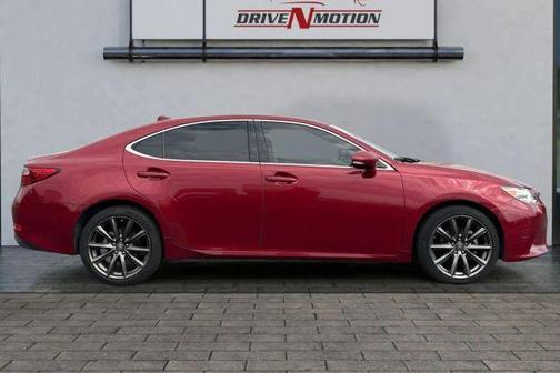 2015 Lexus ES 350 Crafted Line
