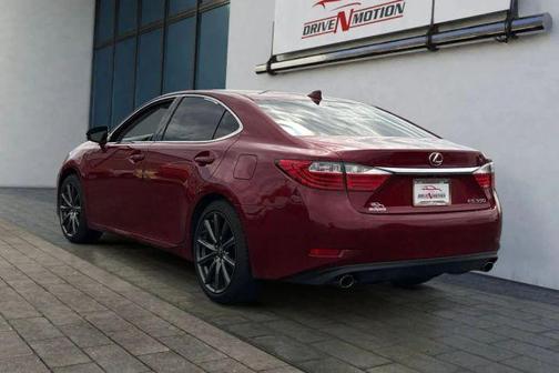 2015 Lexus ES 350 Crafted Line