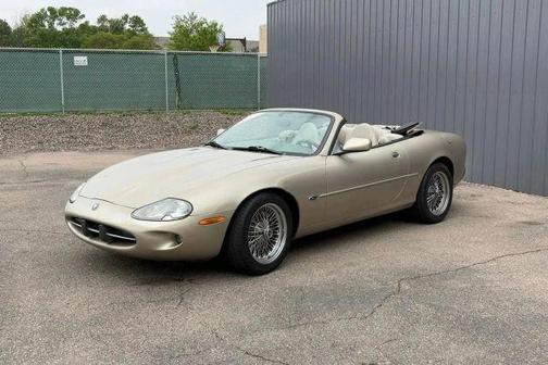 1998 Jaguar XK8 Base