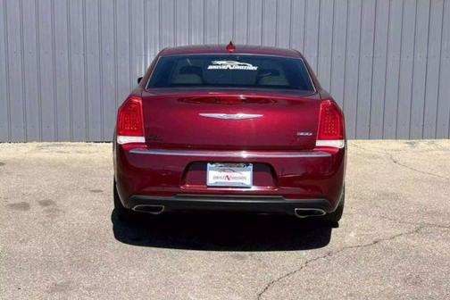 2018 Chrysler 300 Limited