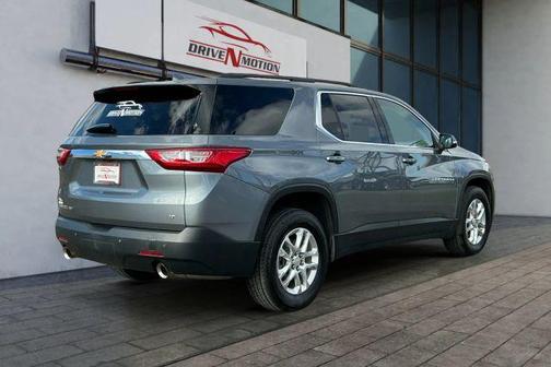 2021 Chevrolet Traverse LT Cloth