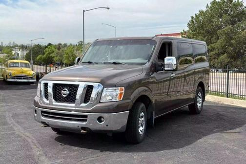 2014 Nissan NV Passenger NV3500 HD SL V8