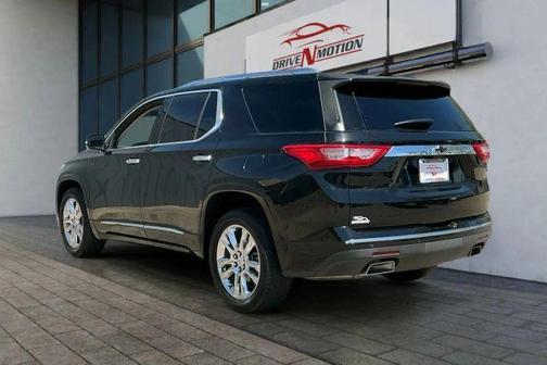 Black 2019 Chevrolet Traverse High Country
