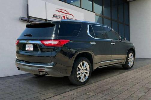 Black 2019 Chevrolet Traverse High Country