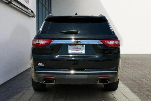 Black 2019 Chevrolet Traverse High Country