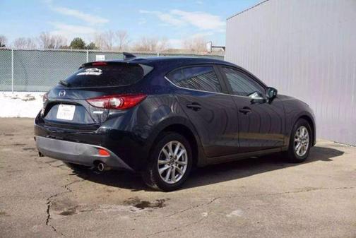 2016 Mazda Mazda3 i Touring
