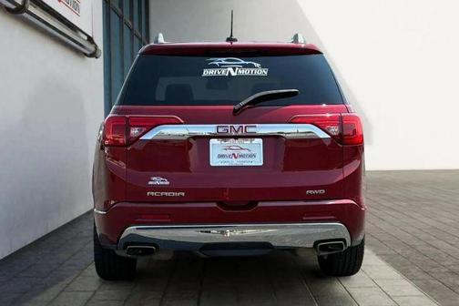 2019 GMC Acadia Denali
