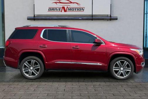 2019 GMC Acadia Denali