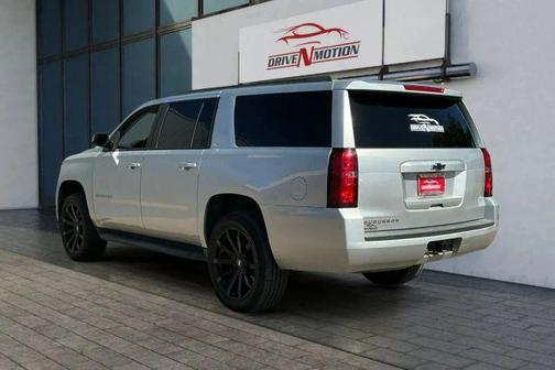 2018 Chevrolet Suburban LT