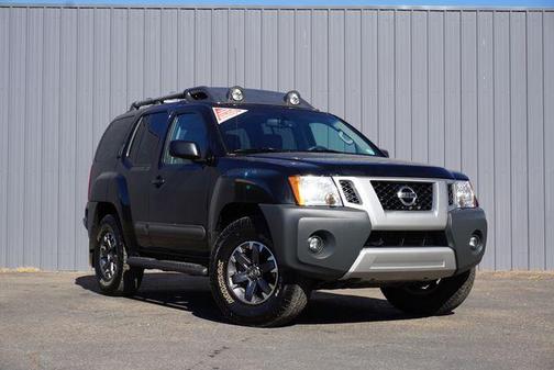 Photo 1 of 32 of 2015 Nissan Xterra PRO-4X