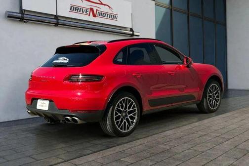 2017 Porsche Macan S