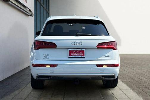 2018 Audi Q5 2.0T Premium Plus