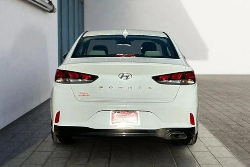 2018 Hyundai SONATA SEL