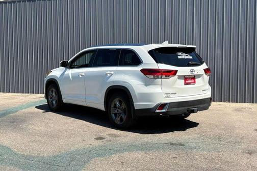 2019 Toyota Highlander Limited Platinum