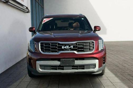 Burgundy 2023 Kia Telluride SX