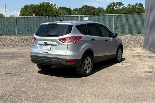 2016 Ford Escape S