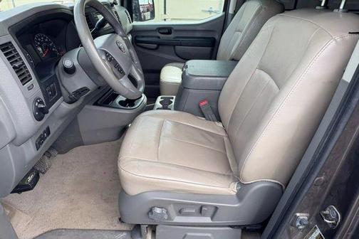 2014 Nissan NV Passenger NV3500 HD SL V8