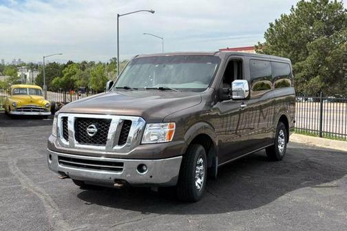 2014 Nissan NV Passenger NV3500 HD SL V8